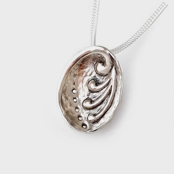 PD ss377 Sterling silver 'Paua shell & Korus' REVERSIBLE pendant and chain