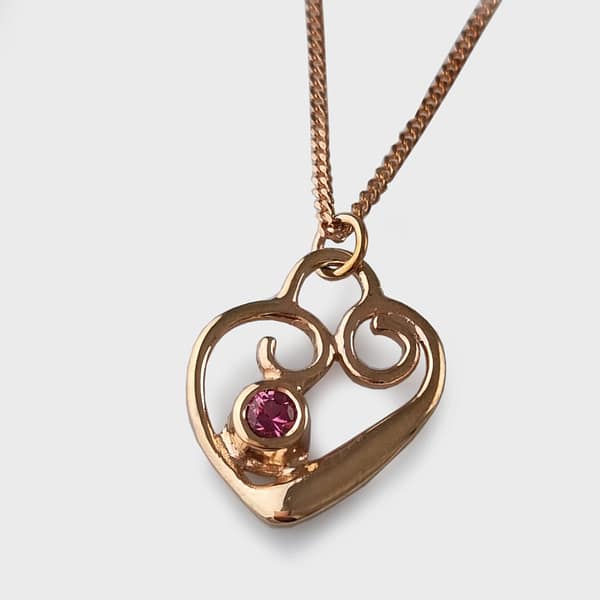 PD209 Pendant Rose Gold ' Koru Heart '& pink Tourmaline includes chain