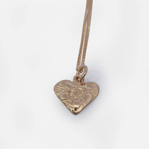 PD 9Y554 Yellow GOLD single mini Embossed Heart layering pendant (excludes chain)